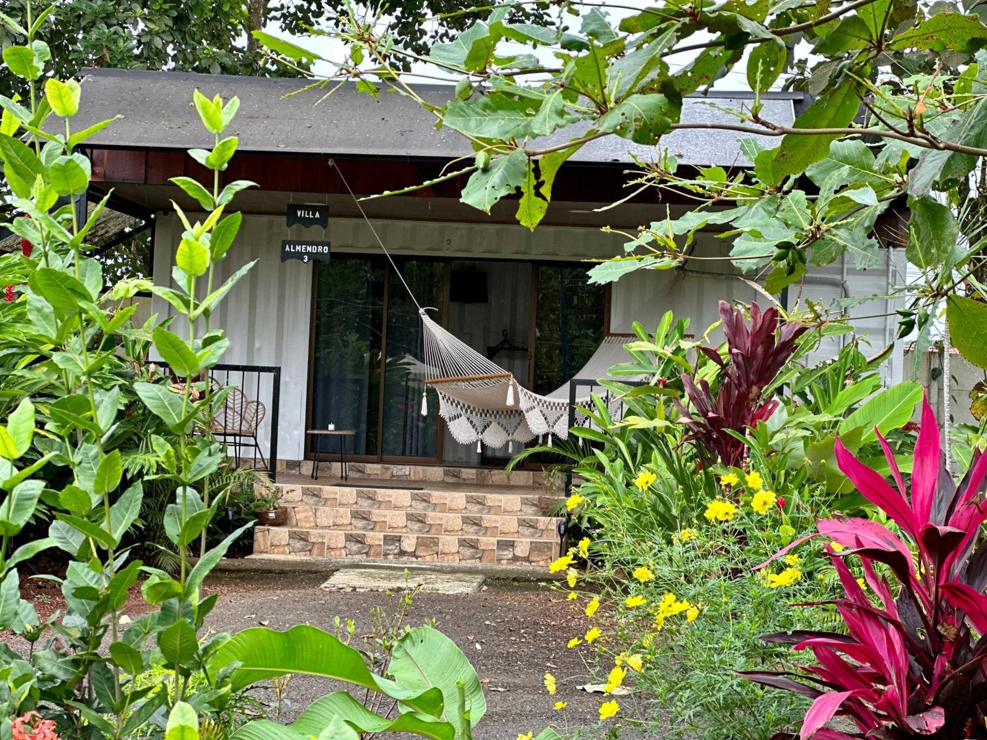 Almendros Eco-Villas La Fortuna Exterior foto